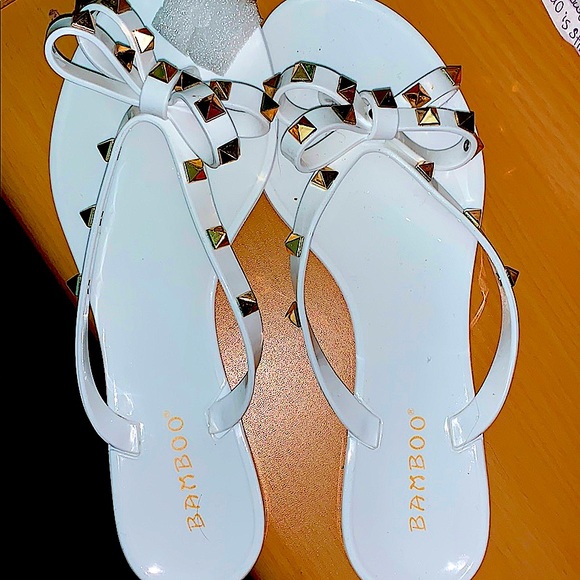 white sandals with gold studs - Picture 1 of 1